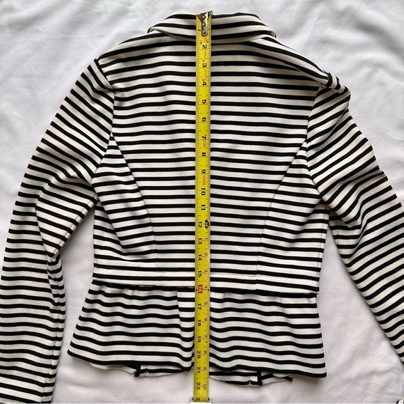 Elle Black and White Striped Knit Blazer, XS - Picture 10 of 13
